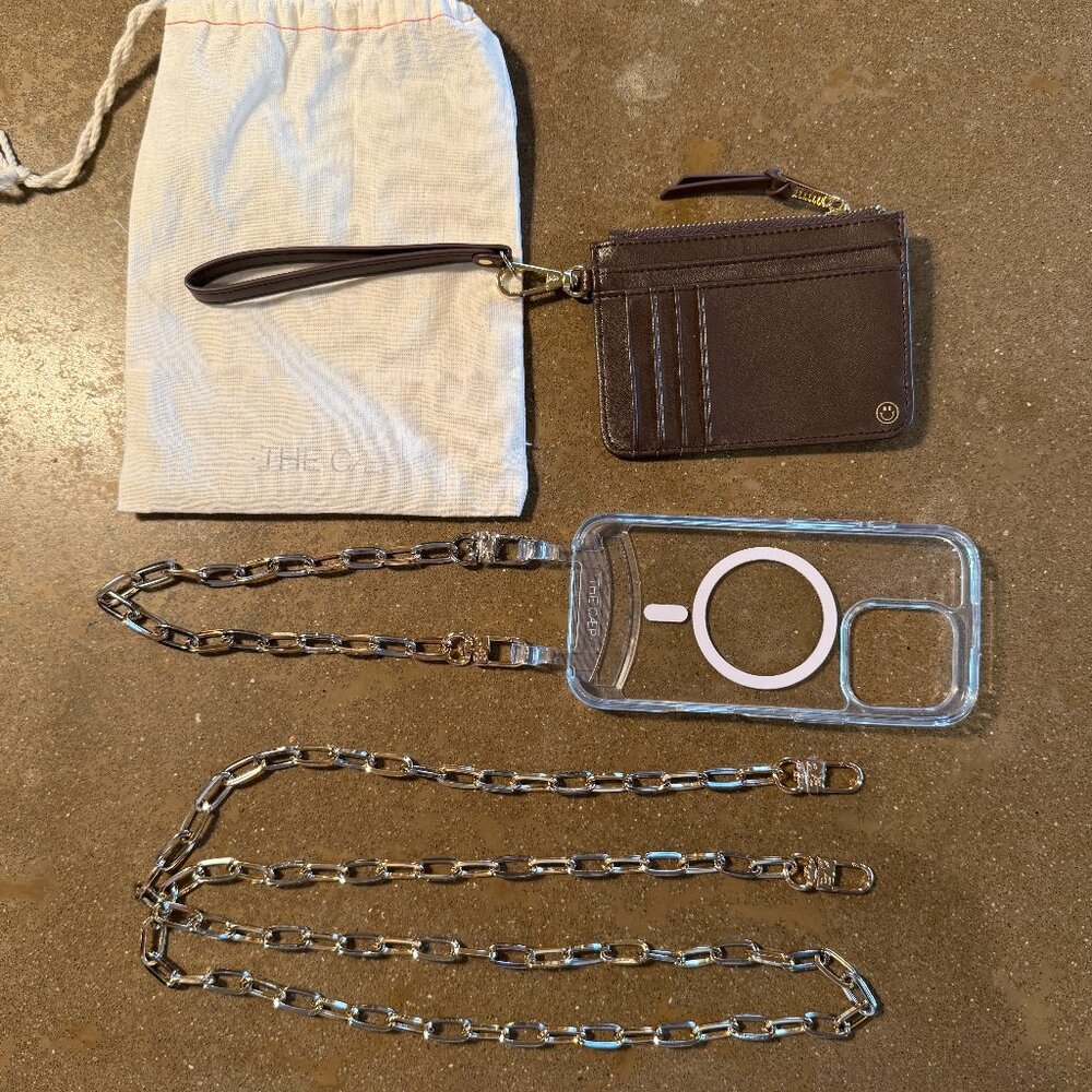 CAEP Phone Case 16 Pro / MagSafe with Accessories